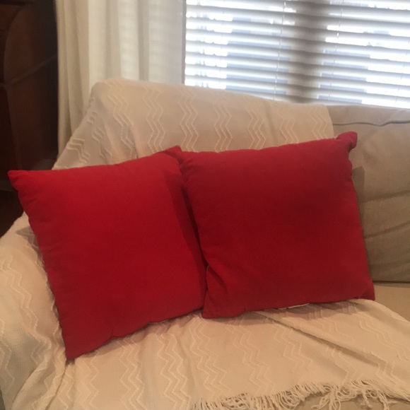 target red throw pillows